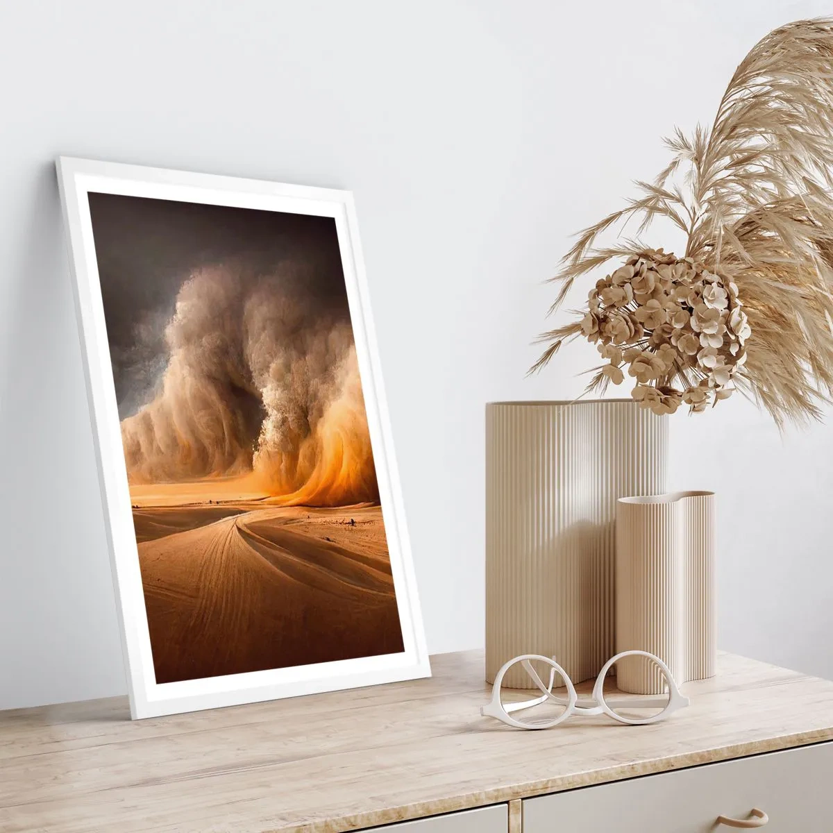 Póster en marco blanco - Ira del desierto - 61x91 cm