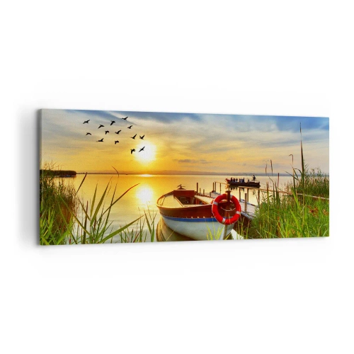 Cuadro sobre lienzo - Impresión de Imagen - Un barco en la orilla de un lago al atardecer. - 120x50cm - Los cormoranes están volando - Decoración de pared moderna para salón y dormitorio ARTTOR
