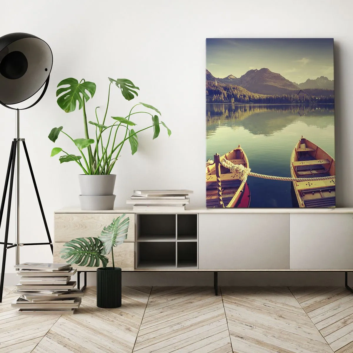 Cuadro sobre lienzo - Impresión de Imagen - Barcos en un lago tranquilo rodeado de montañas al atardecer - 80x120cm - Para vivir según sus leyes - Decoración de pared moderna para salón y dormitorio ARTTOR