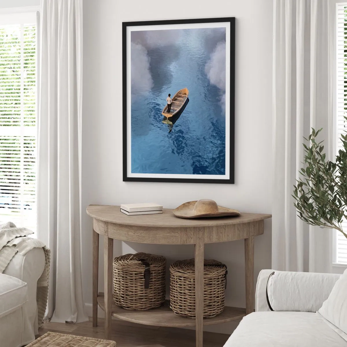 Póster en marco negro - Una persona en un bote flotando en el agua reflejando el cielo y las nubes. - 50x70cm - La vida - el viaje - lo desconocido - Decoración de pared moderna para salón y dormitorio ARTTOR
