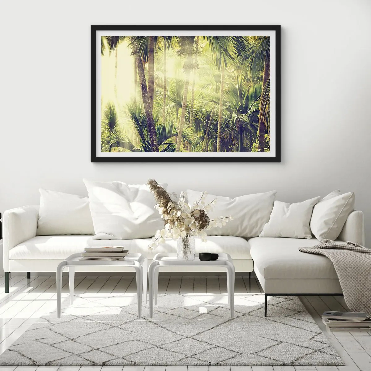 Póster en marco negro - Rayos de sol en un bosque tropical de palmeras - 70x50cm - En el cálido verde - Decoración de pared moderna para salón y dormitorio ARTTOR