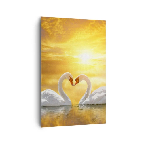 Cuadro sobre lienzo - Impresión de Imagen - Una escena romántica de dos cisnes formando un corazón con el telón de fondo de una puesta de sol dorada. - 80x120cm - Corazón es la palabra más bella del mundo... - Decoración de pared moderna para salón y dorm