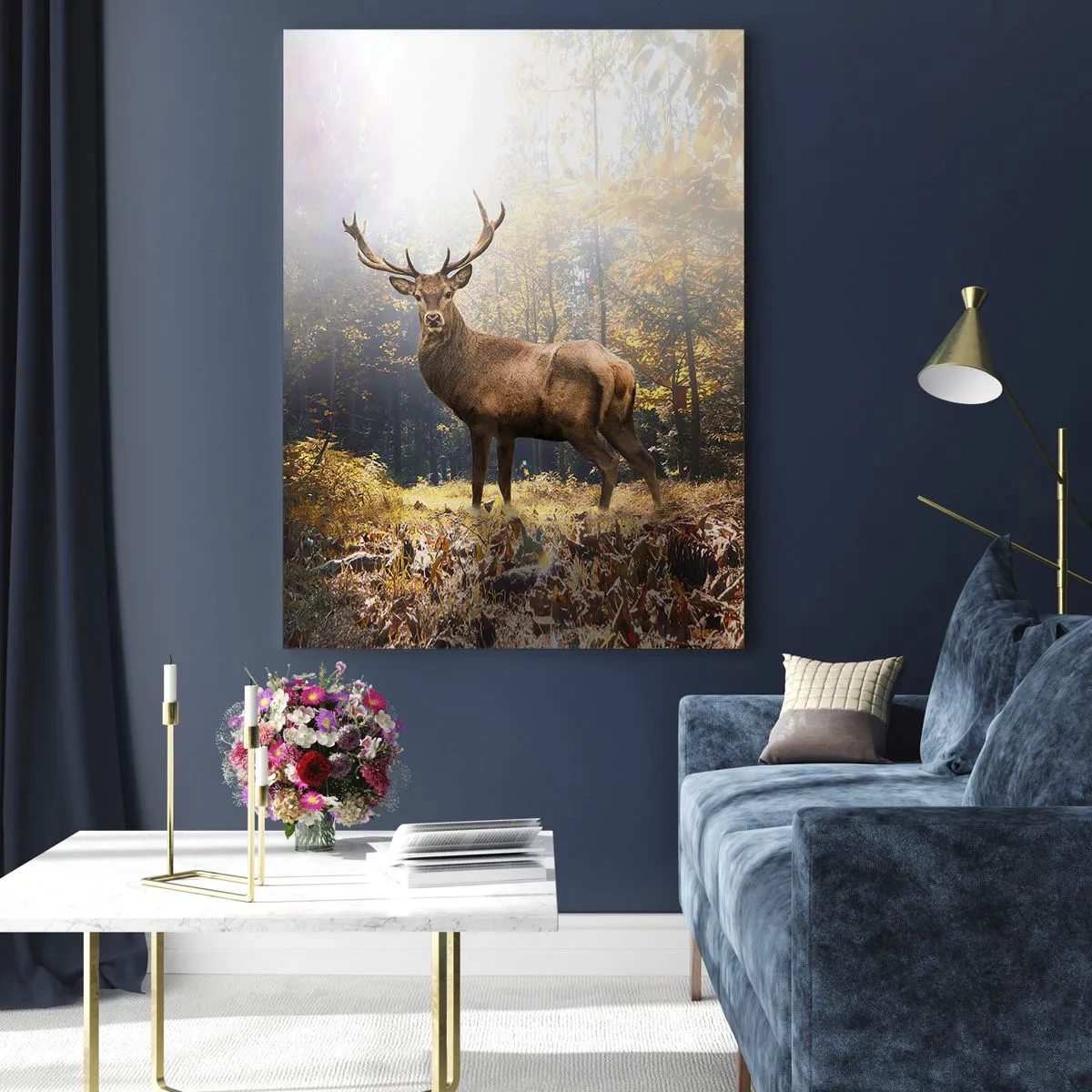 Cuadro sobre vidrio - Impresiones sobre Vidrio - Un ciervo majestuoso en un bosque otoñal iluminado por el sol - 50x70cm - Con toda la majestuosidad - Decoración de pared moderna para salón y dormitorio ARTTOR