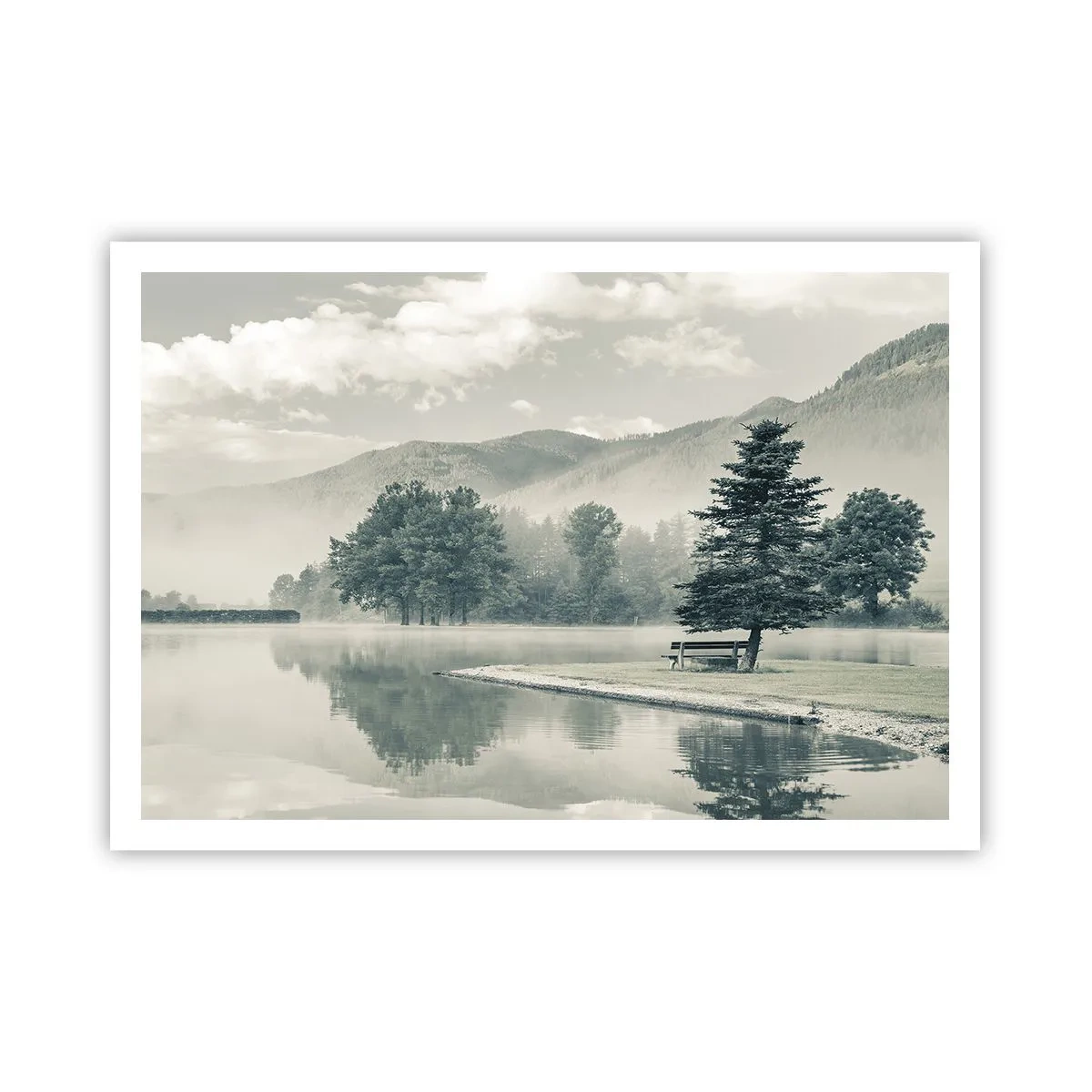 Póster - Un pintoresco lago con un banco y niebla al fondo. - 100x70cm - El lago sigue durmiendo - Decoración de pared moderna para salón y dormitorio ARTTOR