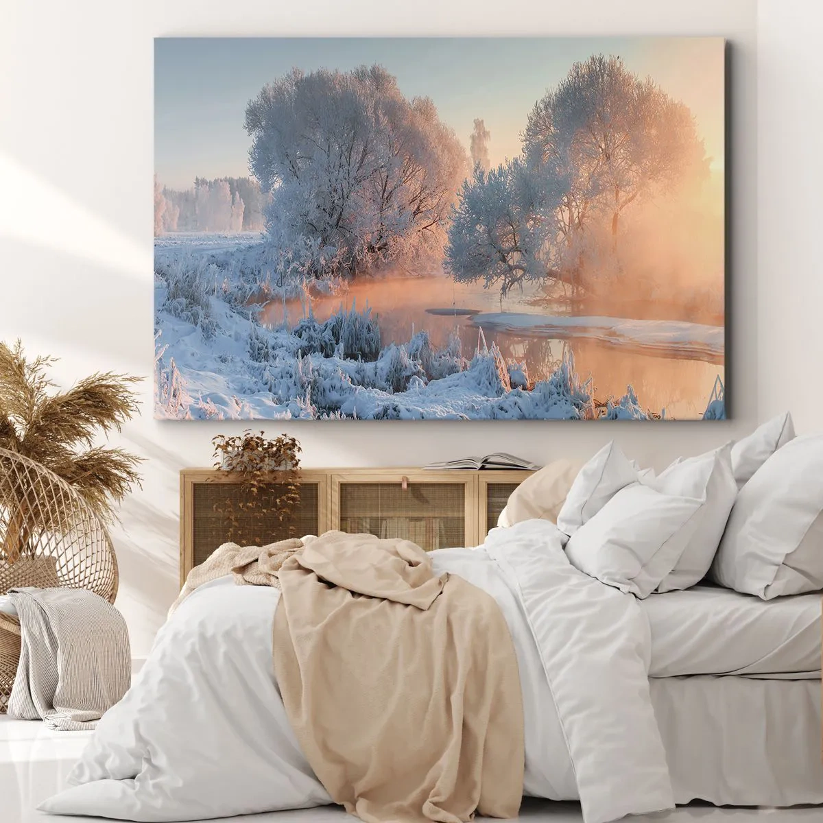 Cuadro sobre lienzo - Impresión de Imagen - Paisaje invernal con árboles cubiertos de nieve y una puesta de sol. - 70x50cm - Brillo cristalino - Decoración de pared moderna para salón y dormitorio ARTTOR