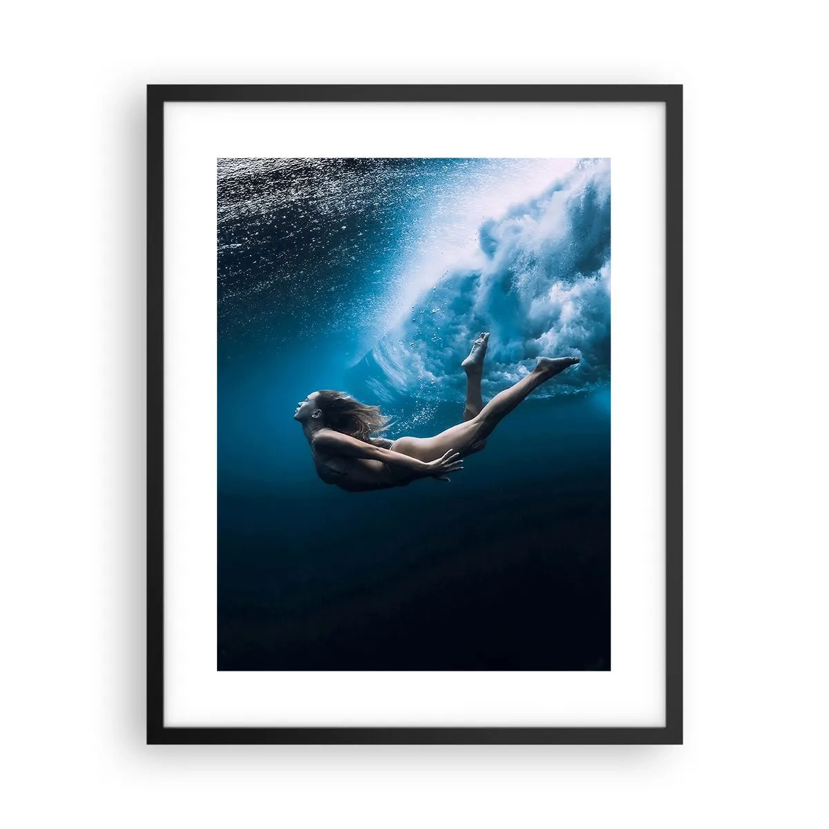 Póster en marco negro - Una sirena contemporánea - 40x50 cm