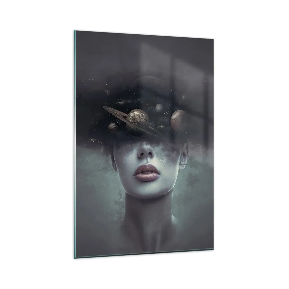 Cuadro sobre vidrio - Impresiones sobre Vidrio - Un rostro de mujer con un motivo de planeta y espacio en el fondo. - 80x120cm - Y los planetas sienten... - Decoración de pared moderna para salón y dormitorio ARTTOR
