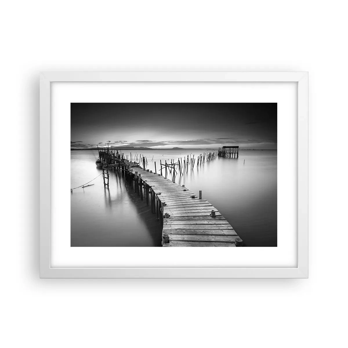 Póster en marco blanco - La calma de una orilla olvidada - 40x30 cm