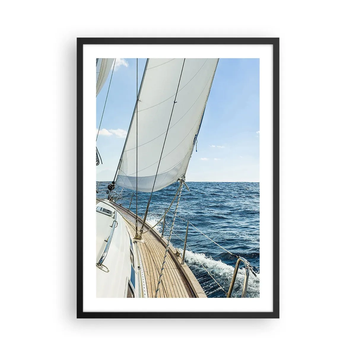 Póster en marco negro - Un velero en alta mar en un día soleado. - 50x70cm - Ahoy, a la aventura - Decoración de pared moderna para salón y dormitorio ARTTOR