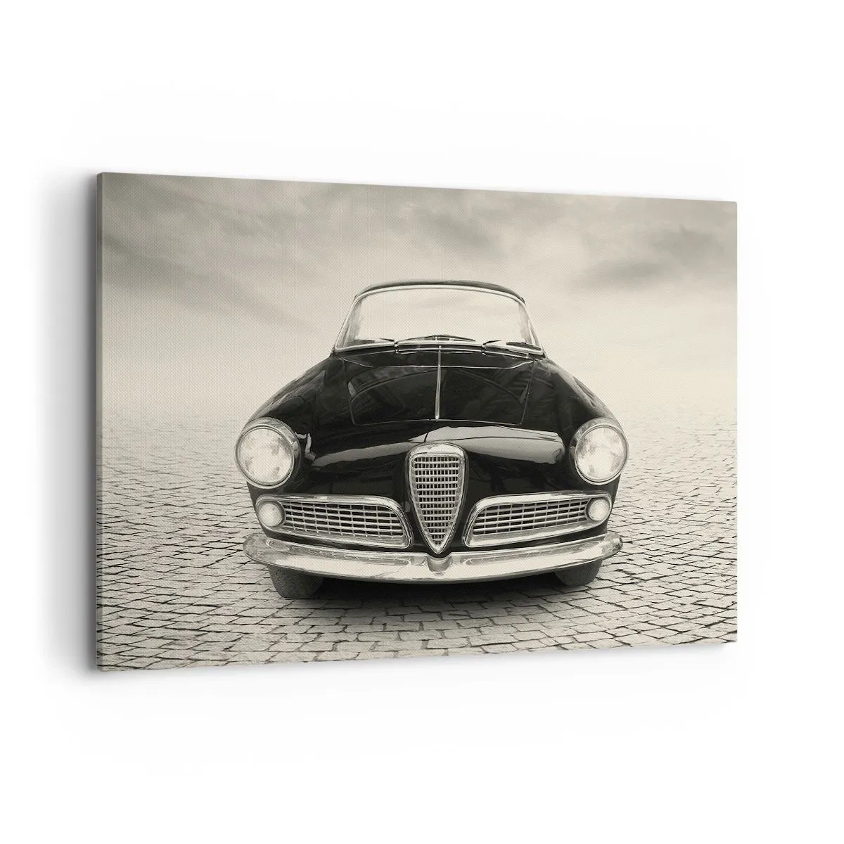 Cuadro sobre lienzo - Impresión de Imagen - Un coche clásico en una plaza adoquinada en estilo monocromático. - 100x70cm - ¿Y cómo no quererme? - Decoración de pared moderna para salón y dormitorio ARTTOR