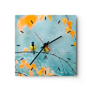 Reloj de pared - Reloj de vidrio - Dos pájaros en una rama en un entorno invernal con hojas amarillas. - 30x30cm - Cotilleo de pájaros - Decoración de pared moderna para salón y dormitorio ARTTOR