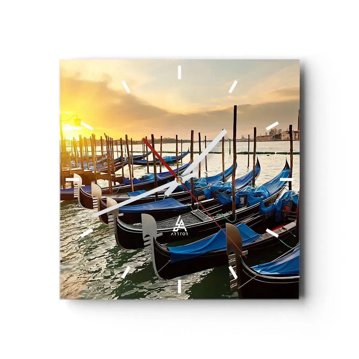 Reloj de pared - Reloj de vidrio - Góndolas en Venecia por la mañana a la luz del sol naciente. - 30x30cm - Antes de que llegue la tormenta - Decoración de pared moderna para salón y dormitorio ARTTOR