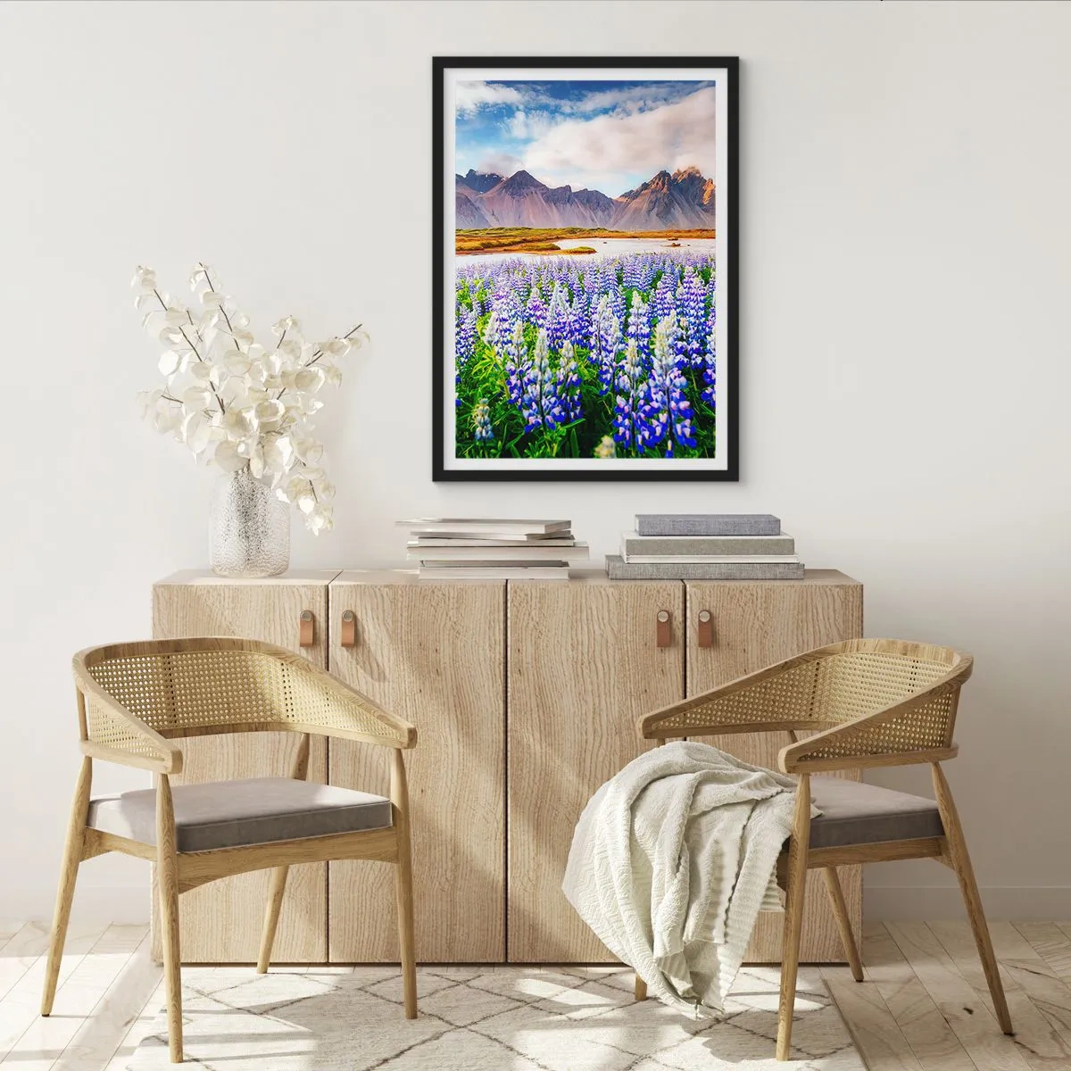 Póster en marco negro - La fuerza y la severidad junto a la dulzura - 30x40 cm