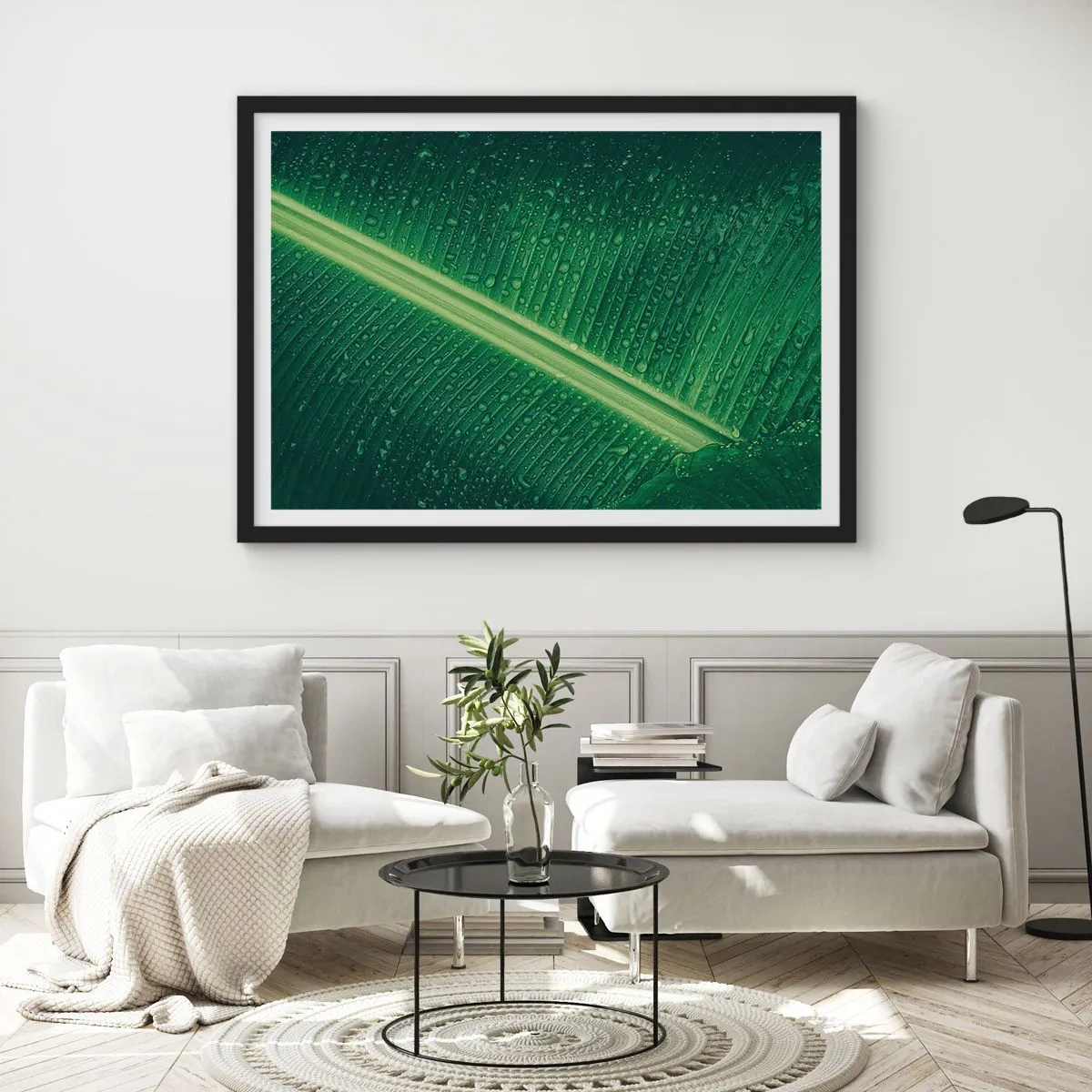 Póster en marco negro - Una hoja verde con gotas de agua en su superficie. - 70x50cm - Estructura del verde - Decoración de pared moderna para salón y dormitorio ARTTOR