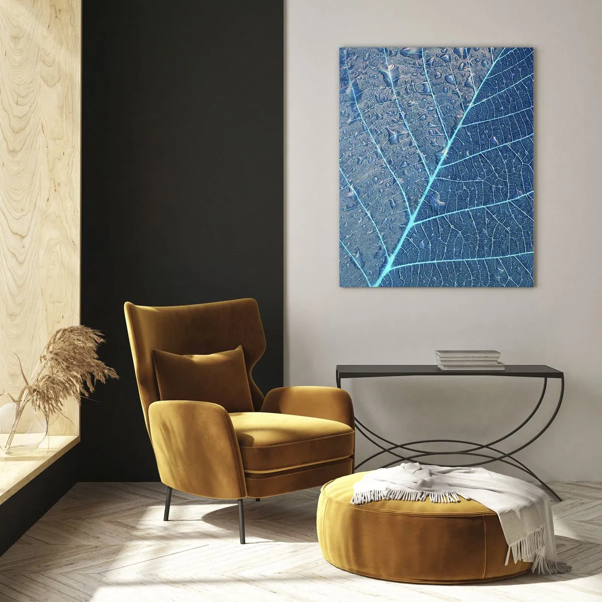 Cuadro sobre vidrio - Impresiones sobre Vidrio - Una hoja en tonos azules con gotas de agua. - 70x100cm - Vida en el azul - Decoración de pared moderna para salón y dormitorio ARTTOR