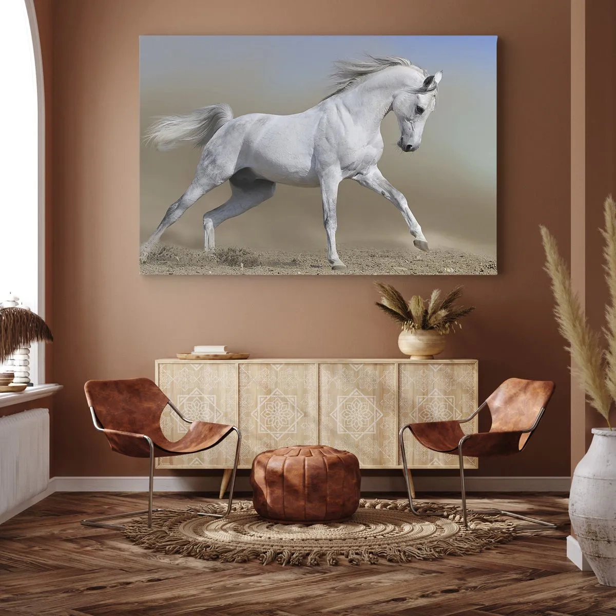 Cuadro sobre lienzo - Impresión de Imagen - Un caballo blanco galopando a través de un paisaje desértico. - 70x50cm - El más bello cuento de hadas árabe - Decoración de pared moderna para salón y dormitorio ARTTOR