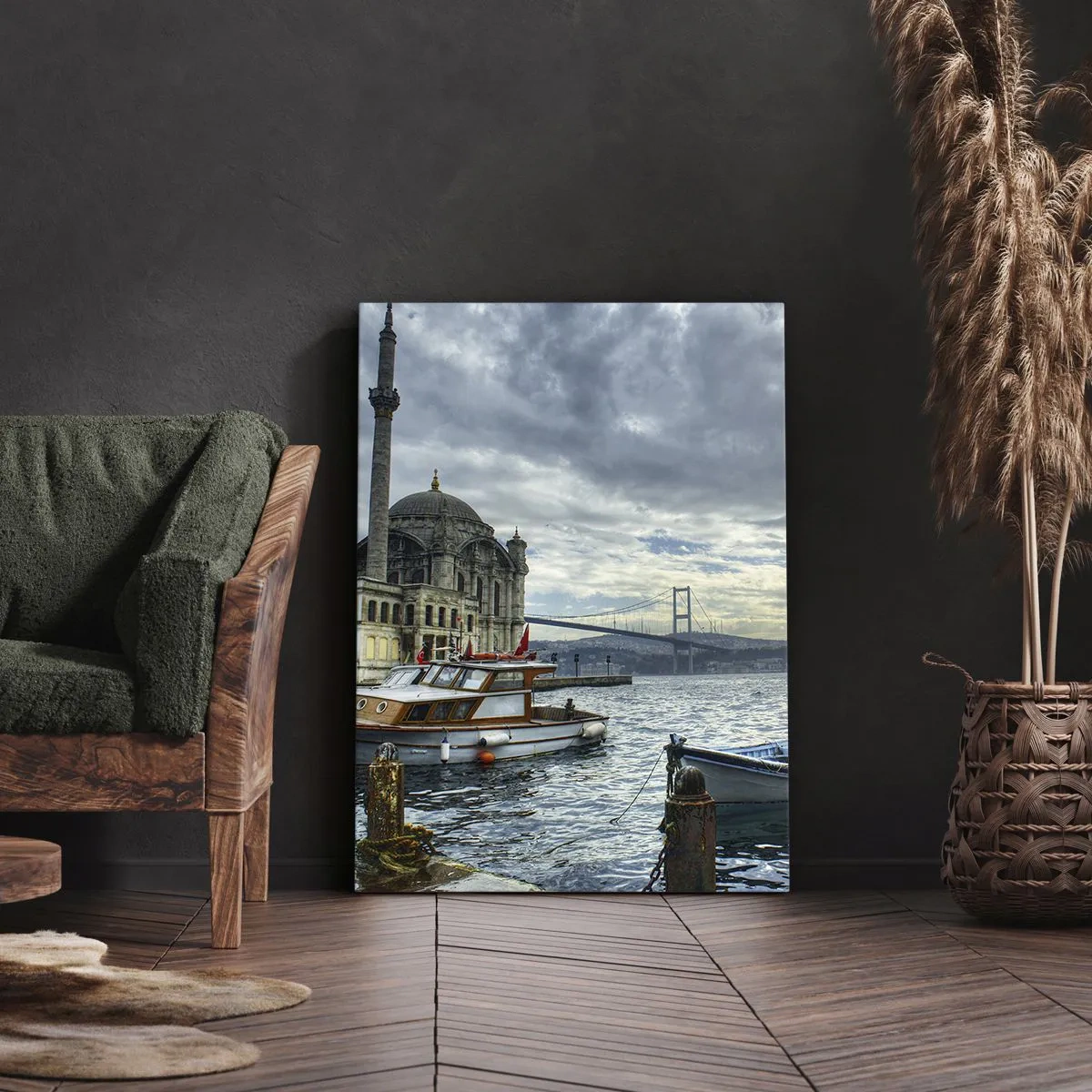 Cuadro sobre lienzo - Impresión de Imagen - Un edificio histórico sobre el agua con barcos y un puente al fondo. - 50x70cm - En el límite del mundo - Decoración de pared moderna para salón y dormitorio ARTTOR
