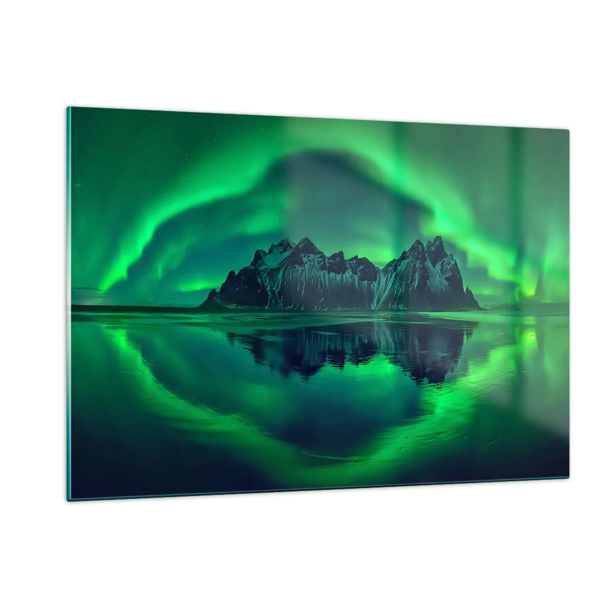 Cuadro sobre vidrio - Impresiones sobre Vidrio - La aurora boreal flotando sobre un paisaje montañoso y reflejándose en el agua. - 120x80cm - En los brazos de la aurora - Decoración de pared moderna para salón y dormitorio ARTTOR