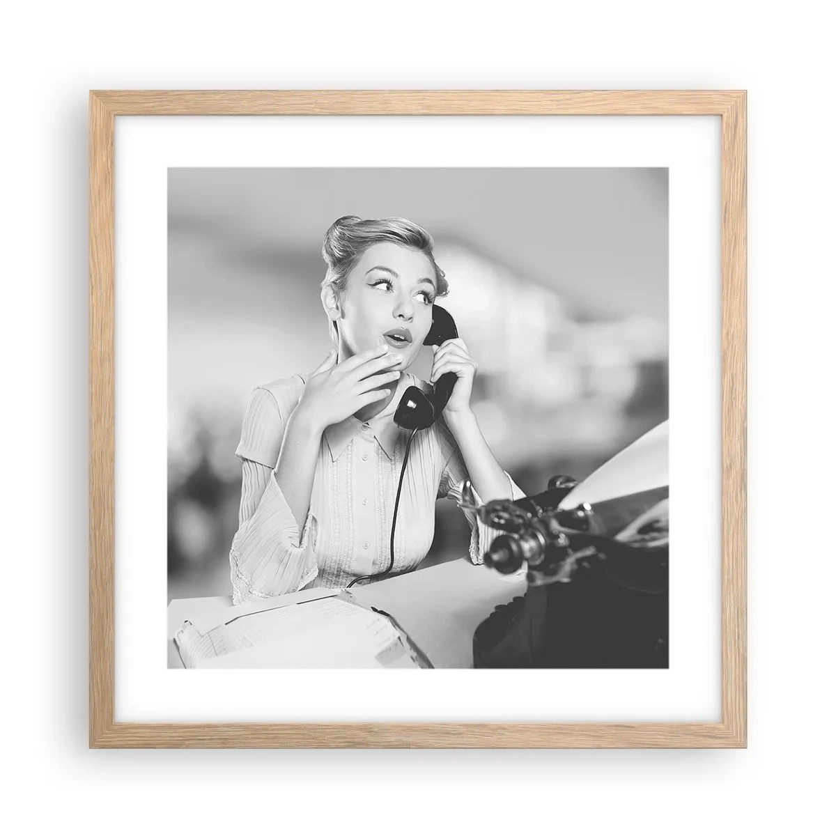 Póster en marco roble claro - ¿Diga?, estamos en los años 50. - 40x40 cm
