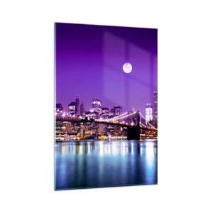 Cuadro sobre vidrio - Impresiones sobre Vidrio - Puente de Brooklyn de noche con la ciudad iluminada y luna llena - 80x120cm - Las luces de una gran ciudad en púrpura - Decoración de pared moderna para salón y dormitorio ARTTOR