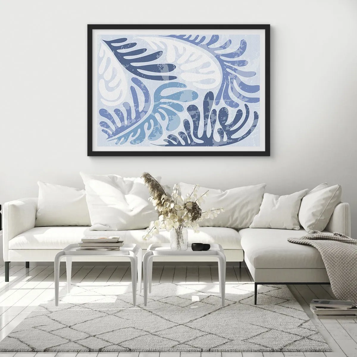 Póster en marco negro - Formas abstractas en tonos azules sobre un fondo blanco. - 70x50cm - Helechos azules - Decoración de pared moderna para salón y dormitorio ARTTOR