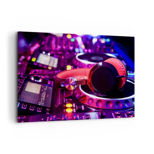 Cuadro sobre lienzo - Impresión de Imagen - Auriculares de DJ en una consola con iluminación de neón. - 100x70cm - Antes de que comience la diversión - Decoración de pared moderna para salón y dormitorio ARTTOR