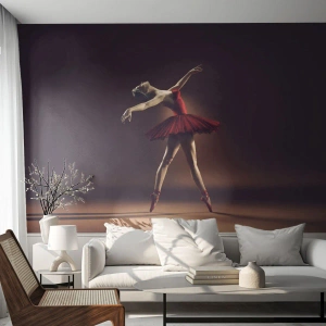 Fotomural Standard Eco - Bailarina con vestido rojo - 100x70cm - Primera bailarina - Decoración de pared moderna para salón y dormitorio ARTTOR