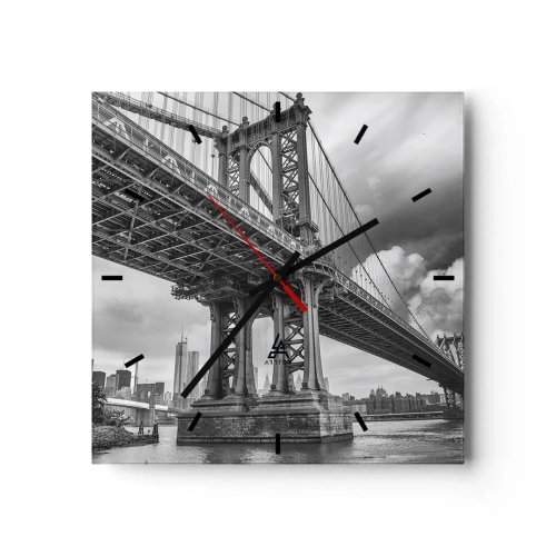 Reloj de pared - Reloj de vidrio - Un puente en blanco y negro con vista a la ciudad. - 30x30cm - Al corazón de la ciudad - Decoración de pared moderna para salón y dormitorio ARTTOR