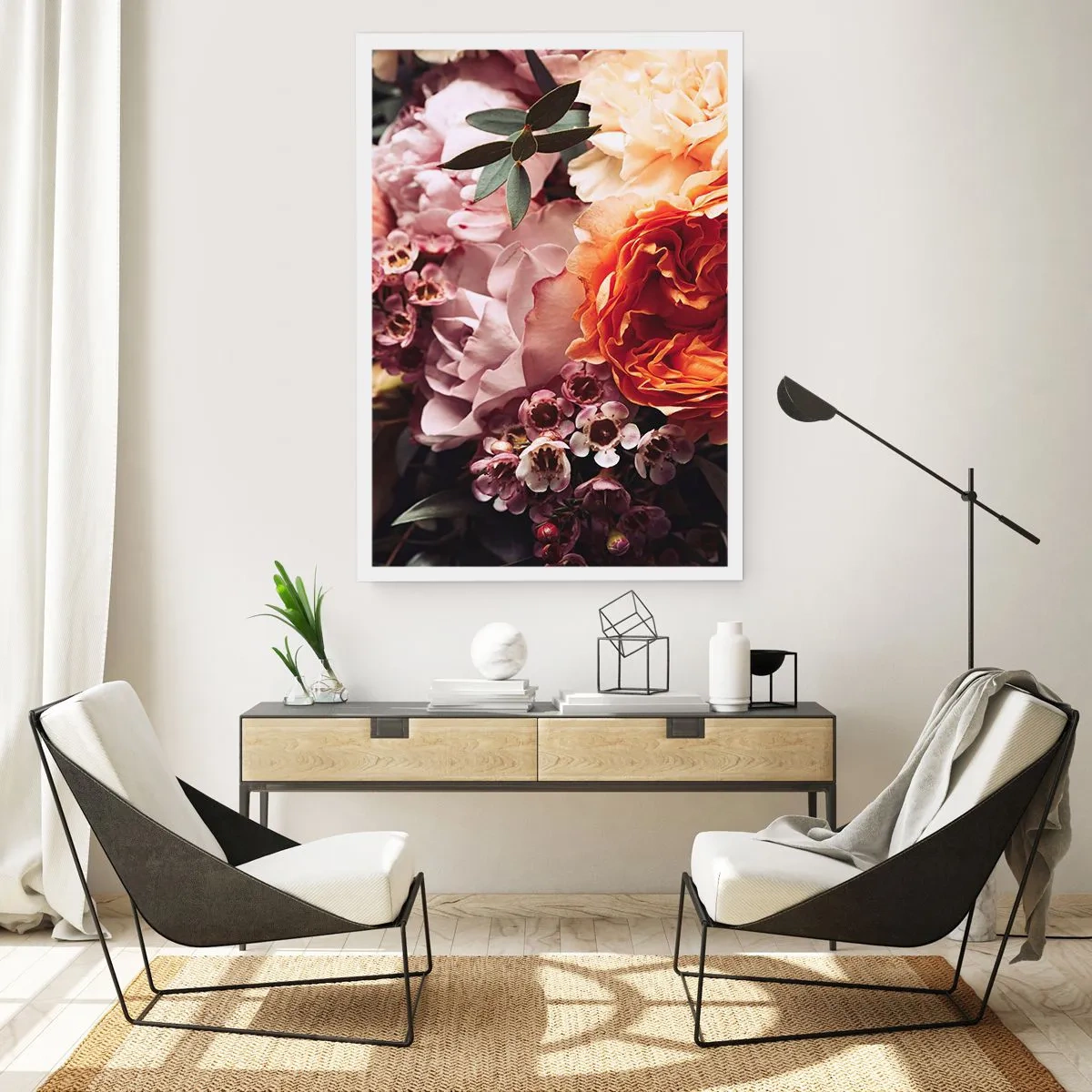 Póster - Un primer plano de un ramo de flores en tonos rosa, naranja y crema. - 50x70cm - Belleza envolvente - Decoración de pared moderna para salón y dormitorio ARTTOR