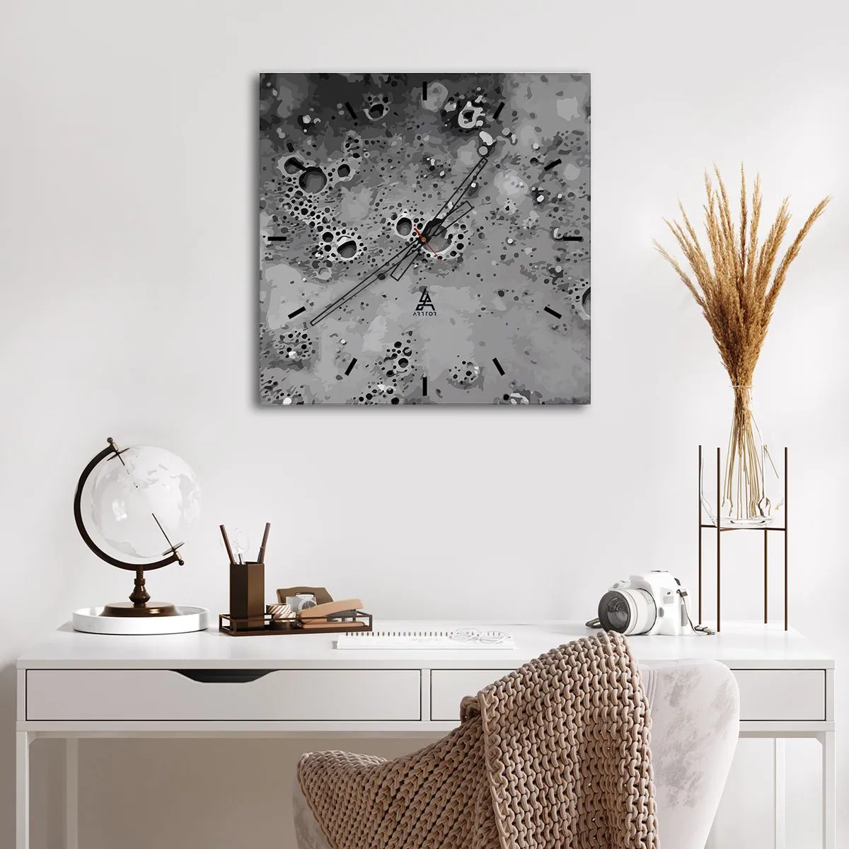 Reloj de pared - Reloj de vidrio - Patrón abstracto de burbujas en blanco y negro - 30x30cm - Como un paisaje lunar - Decoración de pared moderna para salón y dormitorio ARTTOR