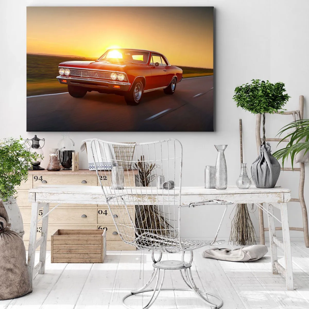 Cuadro sobre lienzo - Impresión de Imagen - Un coche rojo al atardecer en una carretera abierta. - 70x50cm - El deseo es rojo - Decoración de pared moderna para salón y dormitorio ARTTOR