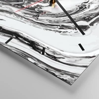 Esfera sin numeración, con rayas