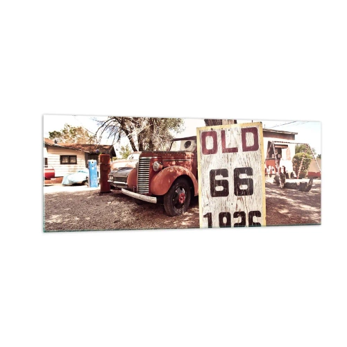 Cuadro sobre vidrio - Impresiones sobre Vidrio - Coche retro y cartel de la Ruta 66 en un entorno rústico - 140x50cm - Una leyenda de la América profunda - Decoración de pared moderna para salón y dormitorio ARTTOR
