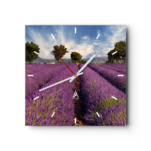 Reloj de pared - Reloj de vidrio - Un campo de lavanda con árboles con el telón de fondo de montañas y cielo. - 30x30cm - Campos de lavanda - Decoración de pared moderna para salón y dormitorio ARTTOR
