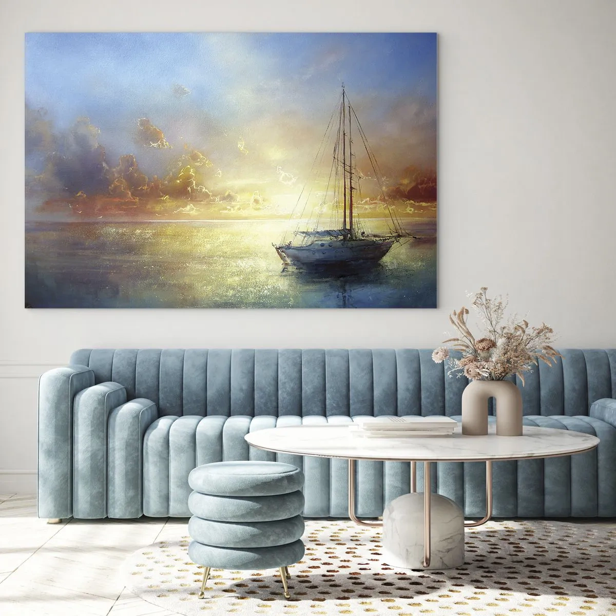 Cuadro sobre vidrio - Impresiones sobre Vidrio - Un velero en un mar tranquilo durante una puesta de sol dorada. - 70x50cm - En una bahía dorada - Decoración de pared moderna para salón y dormitorio ARTTOR