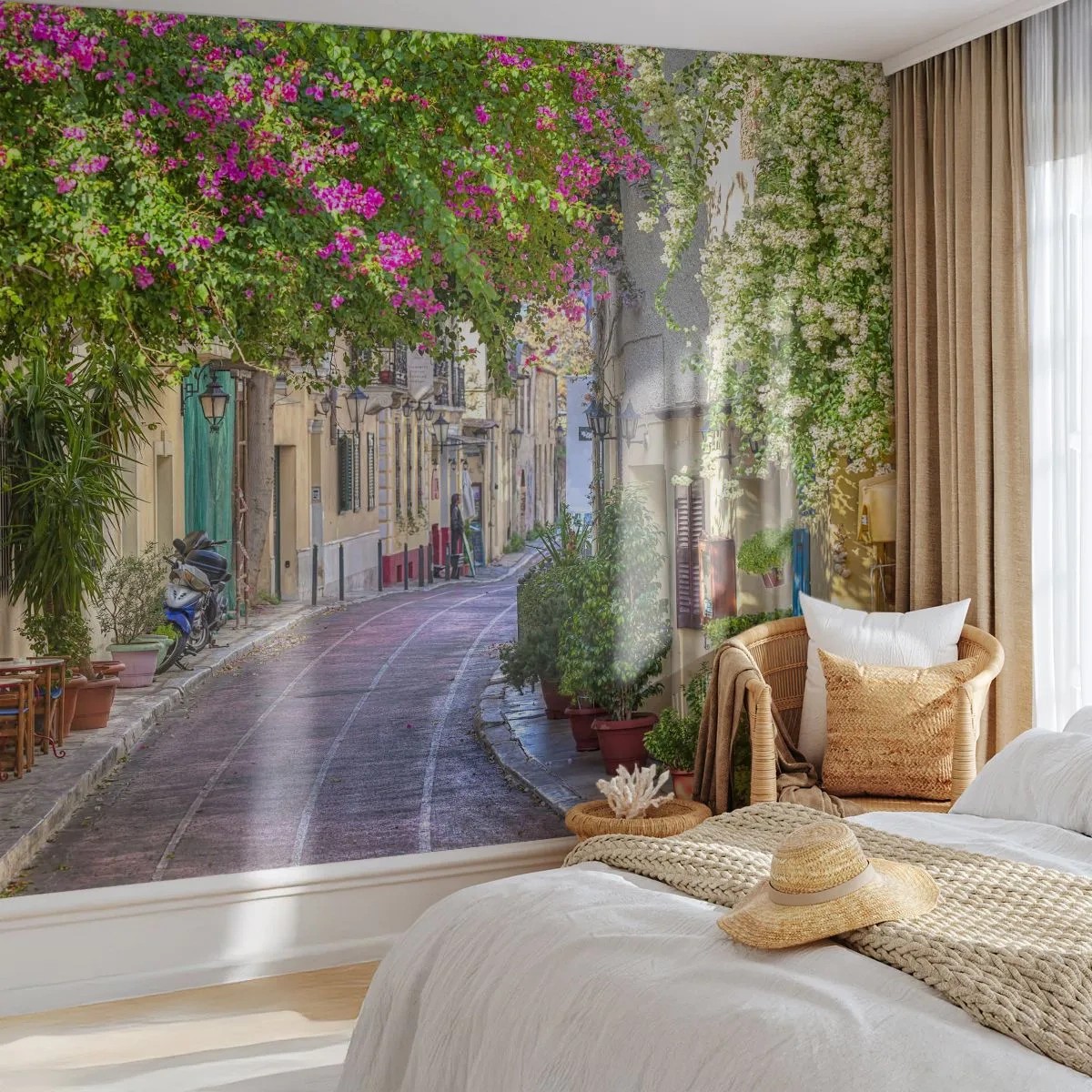 Fotomural Premium Sand - Un callejón floreciente - Arquitectura, Grecia, Ciudad - 150x105 cm