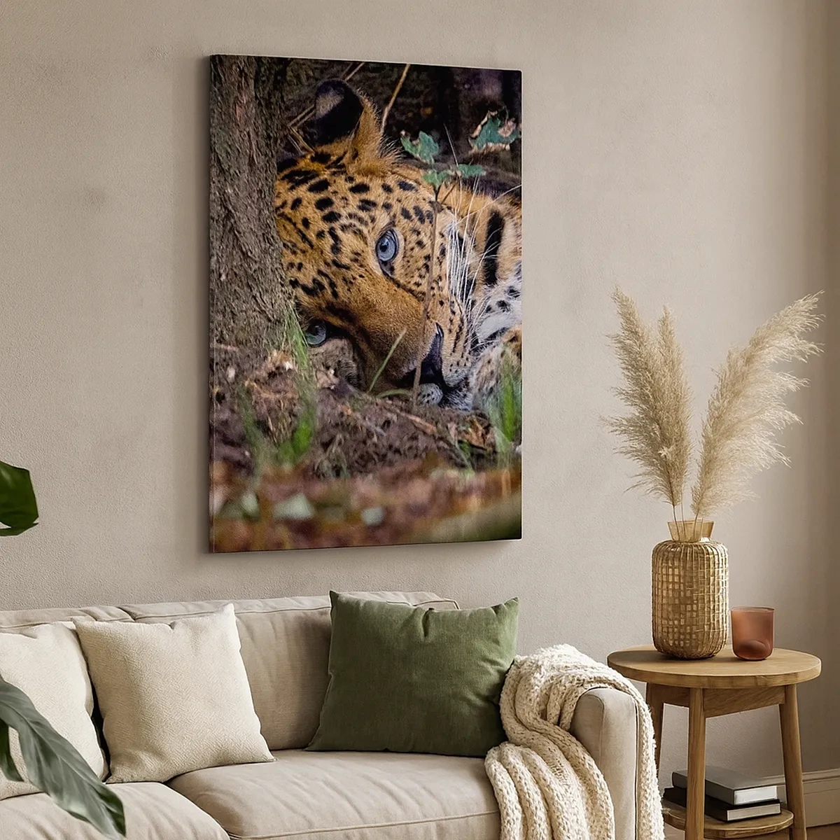 Cuadro sobre lienzo - Impresión de Imagen - Un leopardo tumbado a la sombra de los árboles. - 50x70cm - Confía en mí - Decoración de pared moderna para salón y dormitorio ARTTOR