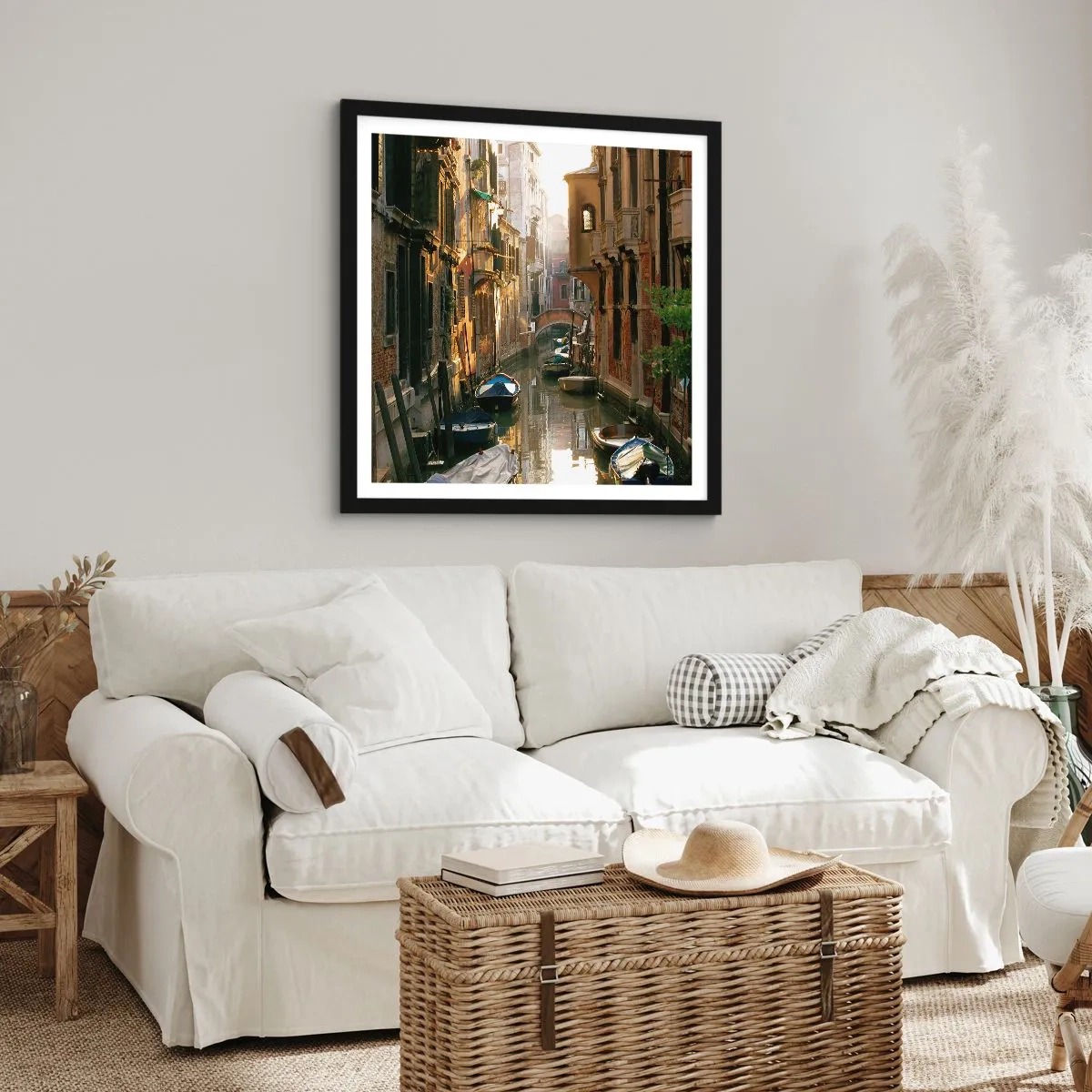Póster en marco negro - En un callejón veneciano - 30x30 cm