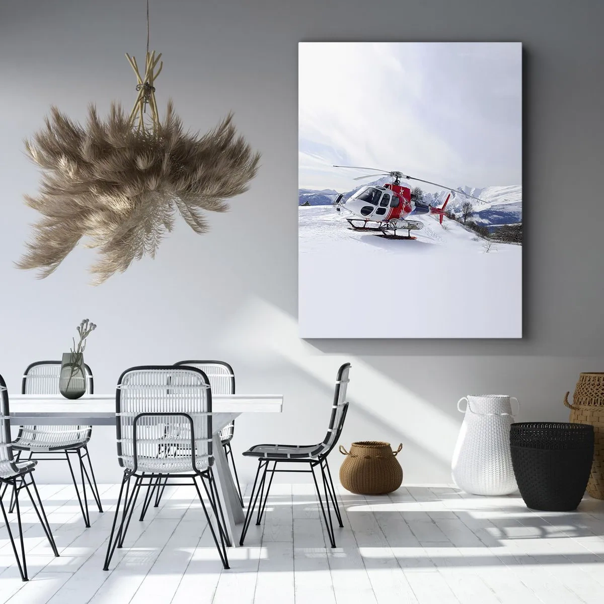 Cuadro sobre lienzo - Impresión de Imagen - Un helicóptero rojo contra un paisaje de montaña nevada. - 50x70cm - Siempre listo - Decoración de pared moderna para salón y dormitorio ARTTOR