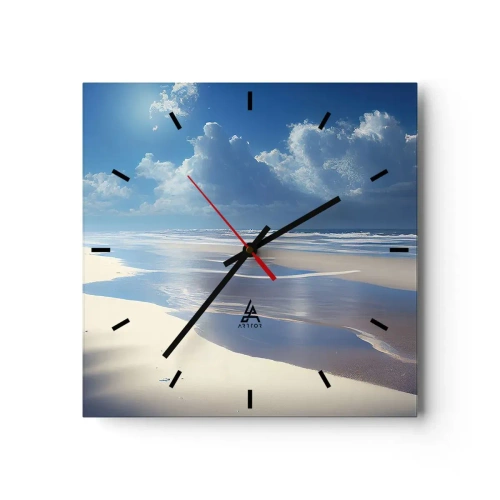 Reloj de pared - Reloj de vidrio - Una playa de arena con olas bajo un cielo azul. - 30x30cm - Vacaciones en el paraíso - Decoración de pared moderna para salón y dormitorio ARTTOR