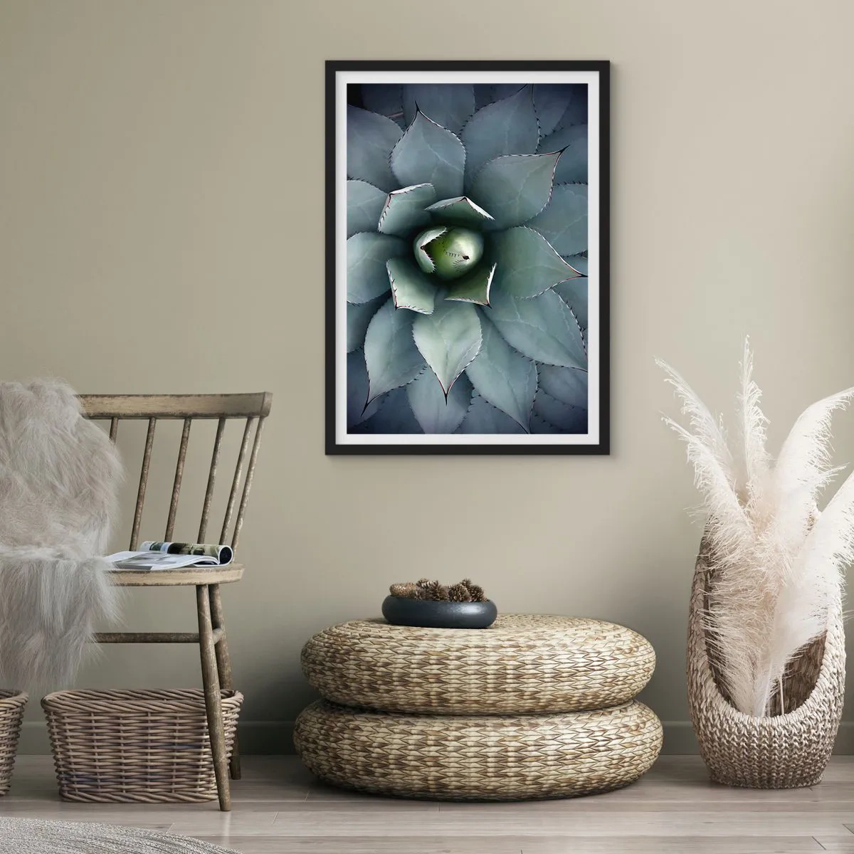Póster en marco negro - Un primer plano de las hojas simétricas de una suculenta en tonos verdes. - 50x70cm - Perfección natural - Decoración de pared moderna para salón y dormitorio ARTTOR