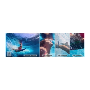 Muestra de fotomural autoadhesivo Deluxe Sticker - La profundidad de la alegría - Surf, Mujer, Deporte - 100x30 cm