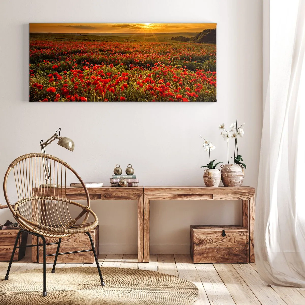 Cuadro sobre lienzo - Impresión de Imagen - Un campo de amapolas rojas bajo el resplandor del sol poniente. - 140x50cm - Entre los campos de flores - Decoración de pared moderna para salón y dormitorio ARTTOR