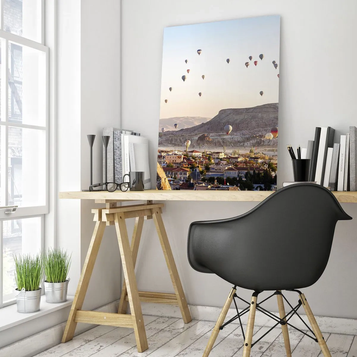 Cuadro sobre vidrio - Impresiones sobre Vidrio - Capadocia con globos con el telón de fondo de pintorescas colinas. - 80x120cm - Surcando los cielos - Decoración de pared moderna para salón y dormitorio ARTTOR