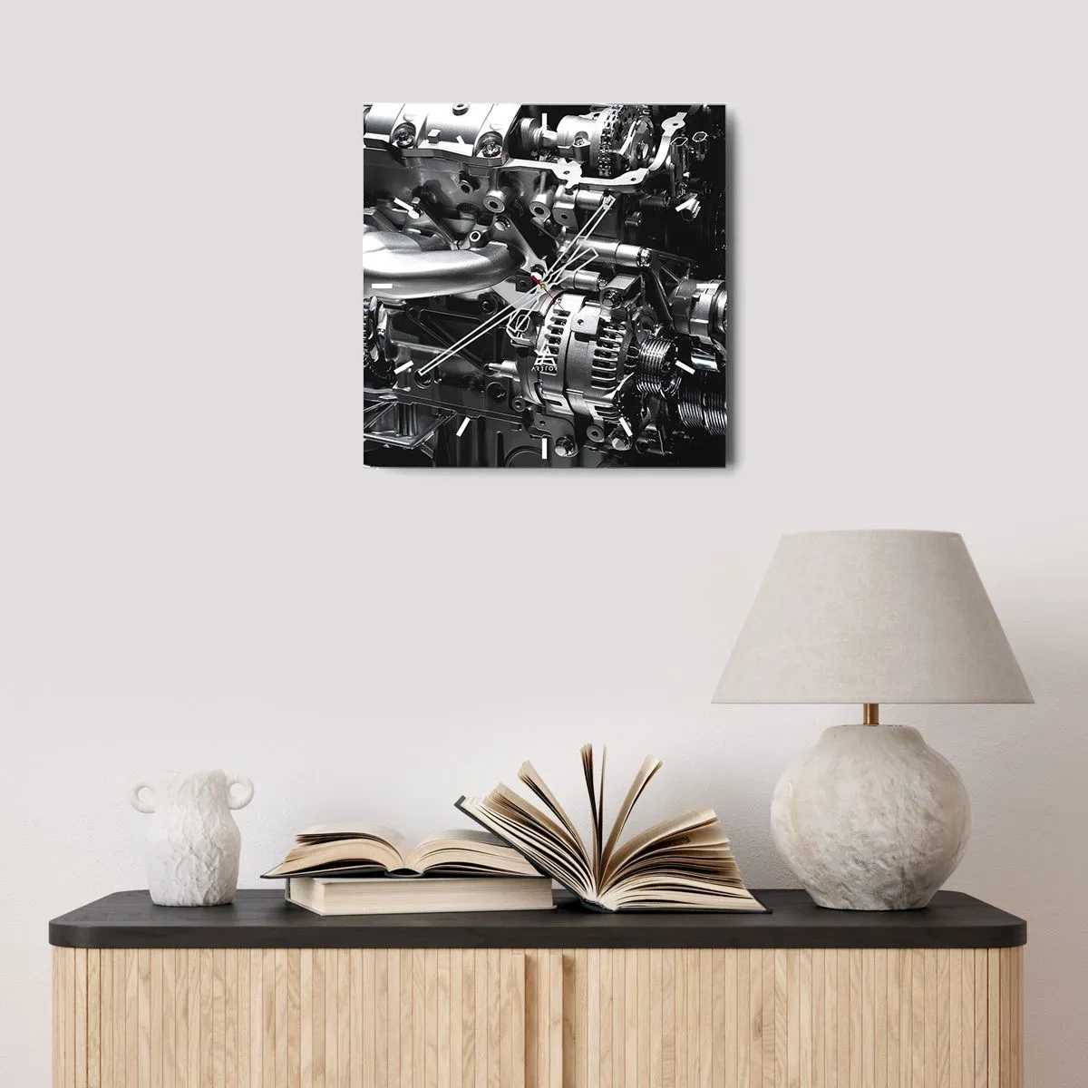 Reloj de pared - Reloj de vidrio - Primer plano de piezas metálicas del motor sobre un fondo negro - 30x30cm - Acero, hermoso, fuerte - Decoración de pared moderna para salón y dormitorio ARTTOR