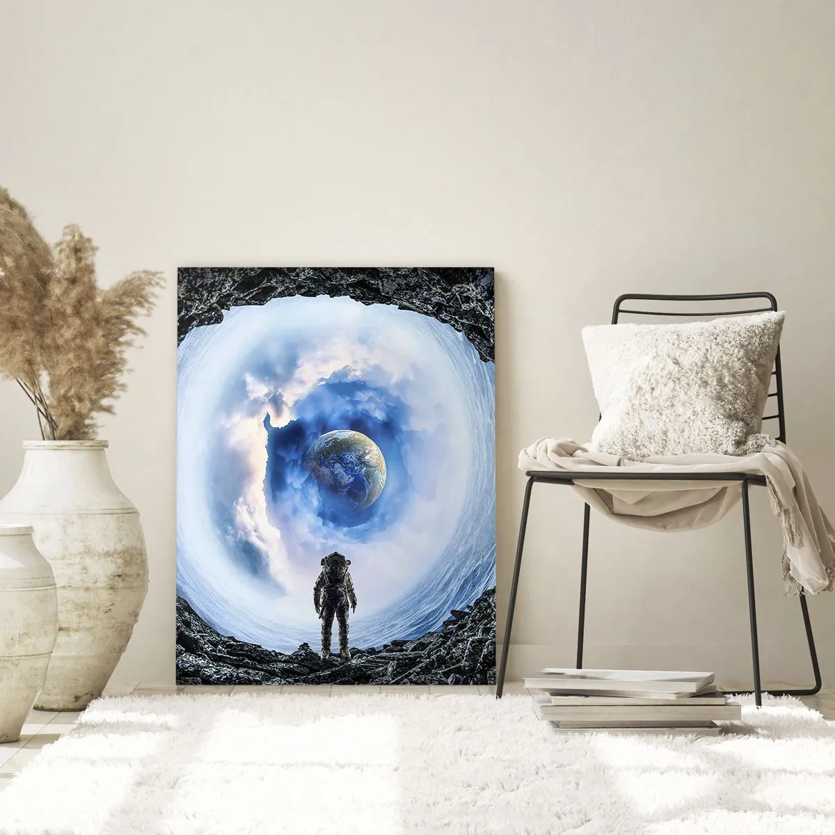 Cuadro sobre vidrio - Impresiones sobre Vidrio - Un astronauta mirando la Tierra desde el interior de una cueva rocosa. - 50x70cm - No muy lejos de casa - Decoración de pared moderna para salón y dormitorio ARTTOR