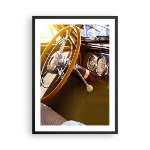 Póster en marco negro - Interior de un coche clásico con volante. - 50x70cm - Un soplo de lujo del pasado - Decoración de pared moderna para salón y dormitorio ARTTOR