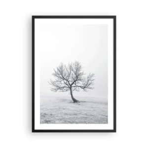 Póster en marco negro - Un paisaje minimalista con un árbol solitario en un entorno invernal. - 50x70cm - Contra la nada - Decoración de pared moderna para salón y dormitorio ARTTOR