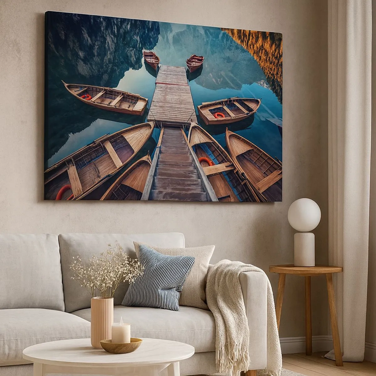 Cuadro sobre lienzo - Impresión de Imagen - Barcos de madera en un muelle en un lago de montaña - 70x50cm - Esperando en el muelle - Decoración de pared moderna para salón y dormitorio ARTTOR
