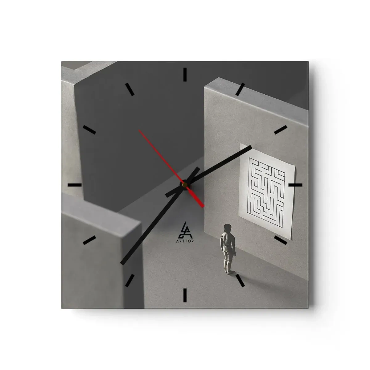 Reloj de pared - Reloj de vidrio - Una figura en un laberinto mirando un mapa colgado. - 30x30cm - ¿Pero dónde estoy? - Decoración de pared moderna para salón y dormitorio ARTTOR